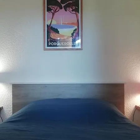 Apartment A Hyeres, Proche Et Port, Parking Et Wifi Inclus - Fr-1-335-200
